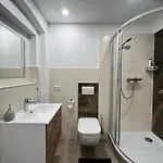 Zimmermann Apartment *